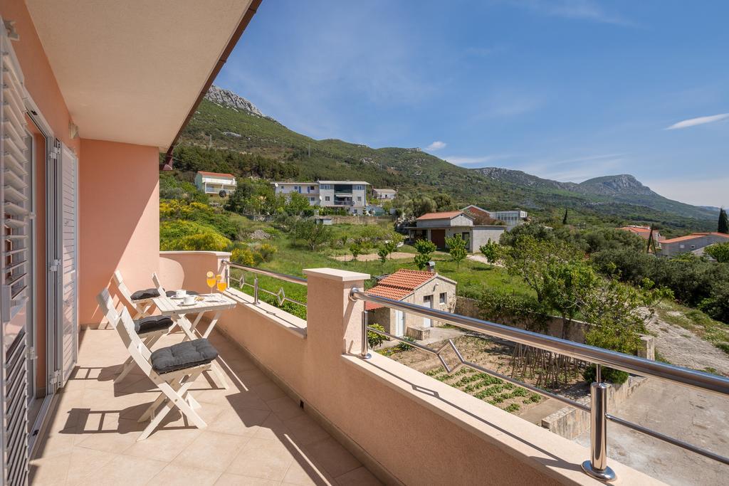 Panorama Holidays Kaštel Stari المظهر الخارجي الصورة