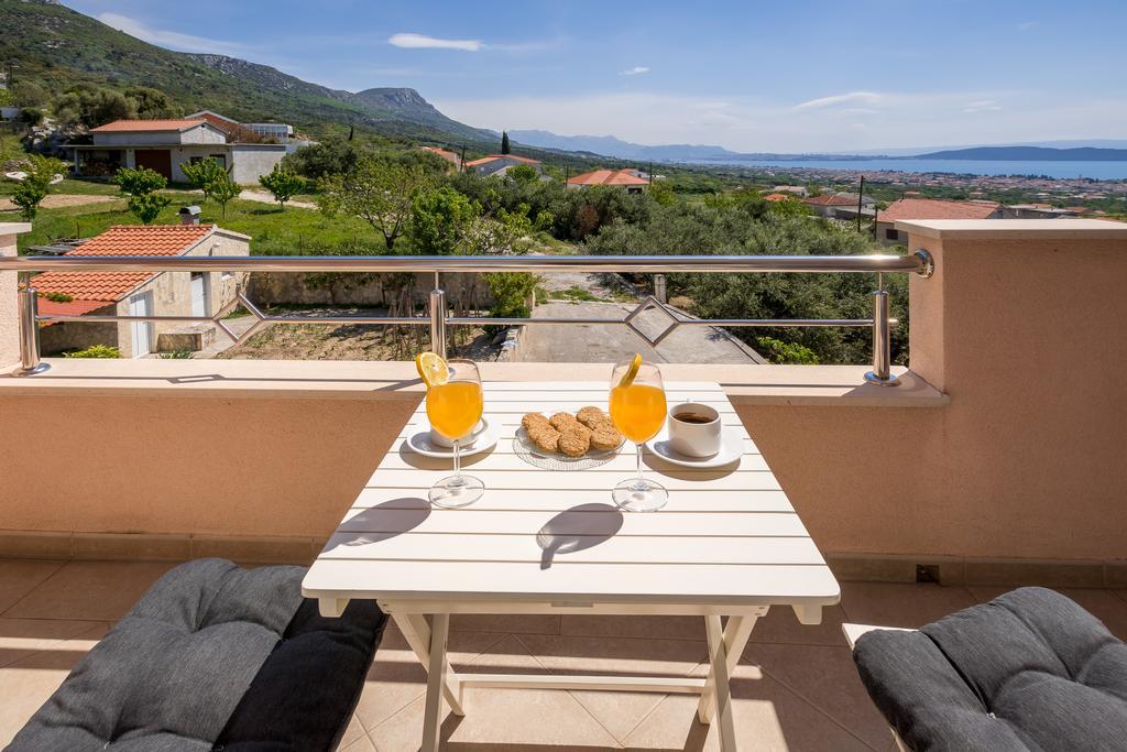 Panorama Holidays Kaštel Stari المظهر الخارجي الصورة