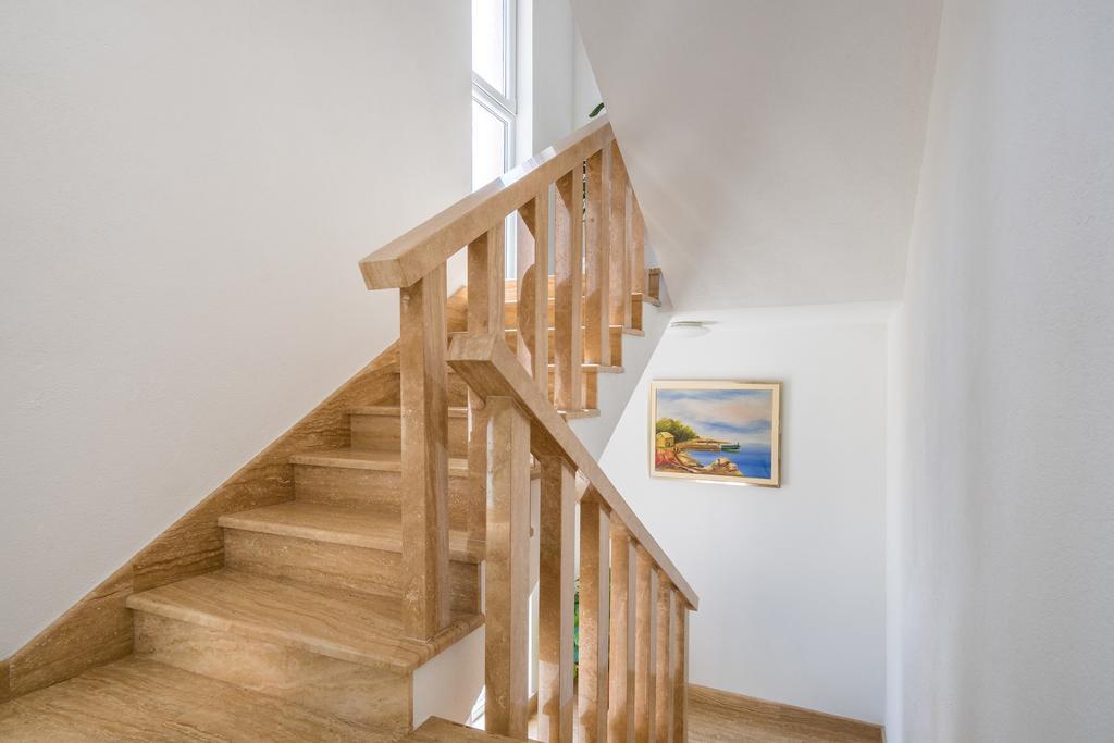 Panorama Holidays Kaštel Stari المظهر الخارجي الصورة
